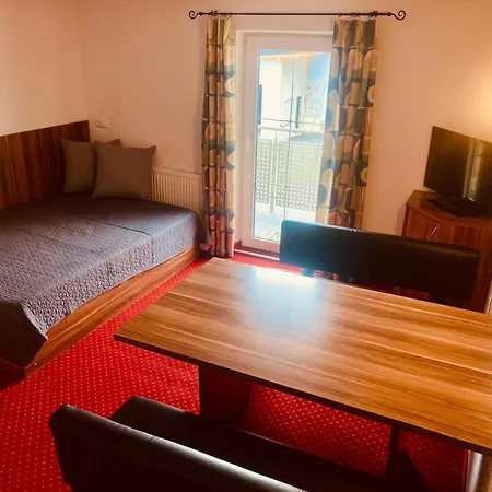 Feriehus Gaestehaus Hoamat'l
