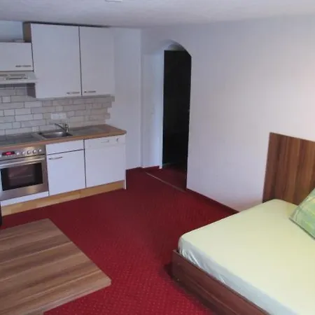 Gaestehaus Hoamat'l Holiday home Bach (Tyrol)