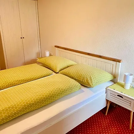 Gaestehaus Hoamat'l Nyaraló *